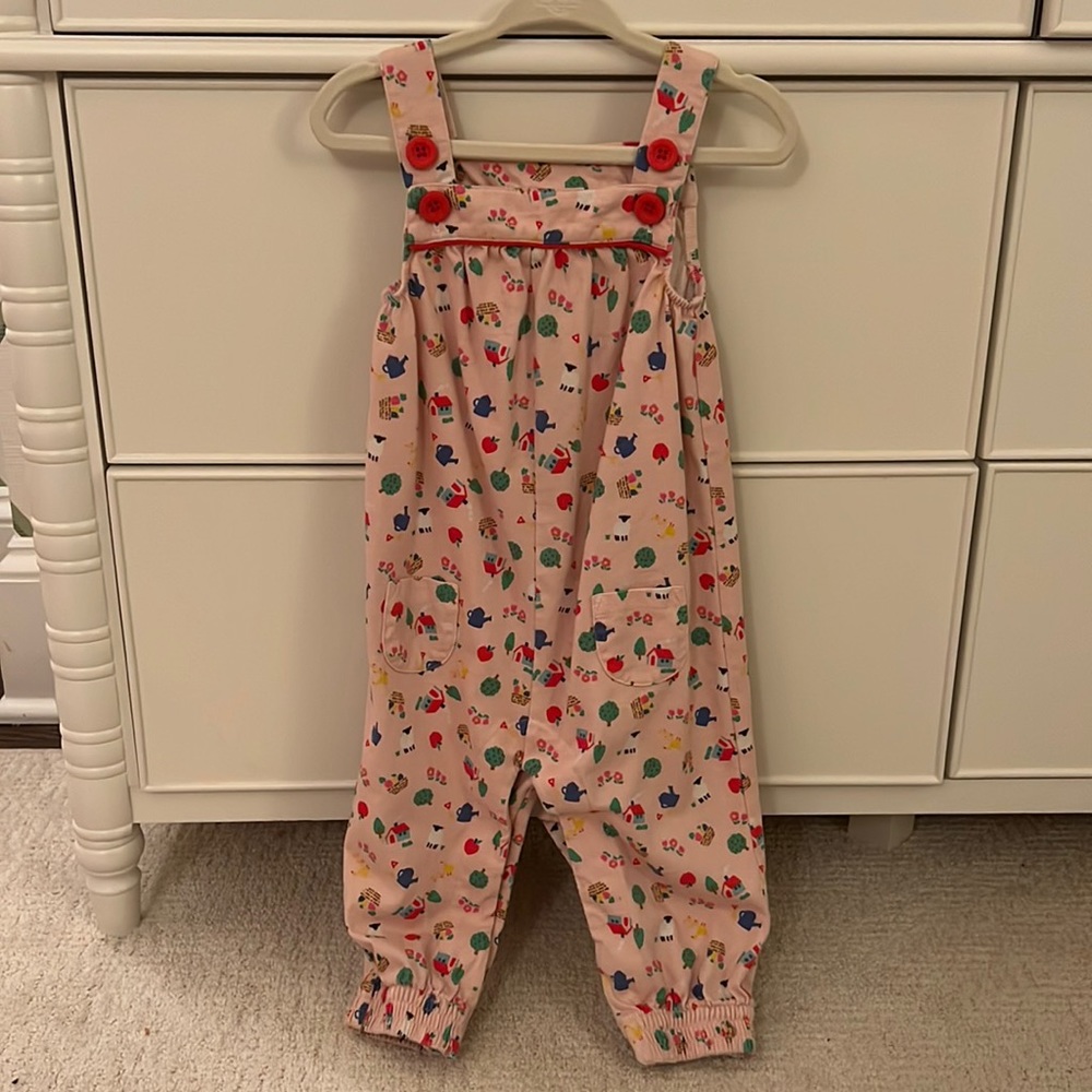 Boden baby girls overalls. 12-18 months. Worn twice